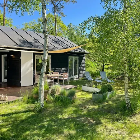 Feriehus Architect-designed Summer House By Randers Fjord *